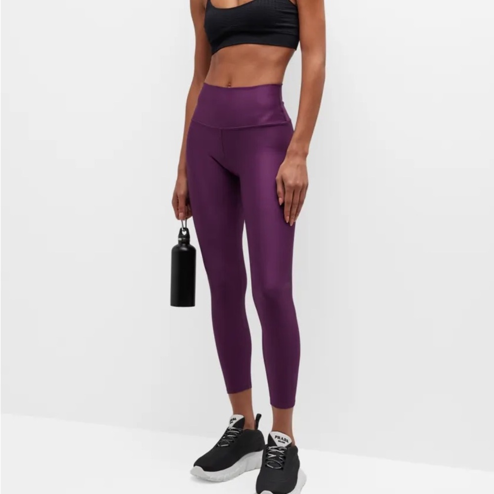 NWOT Alo Yoga Airlift High-Rise 7/8 Legging - Dark Plum - XS